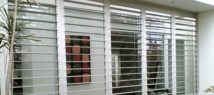 Choosing the right type of blinds to match your furniture