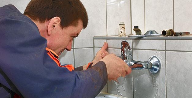 Few Things To Look Out For While Choosing Blocked Drains Specialists Or Emergency Plumbers